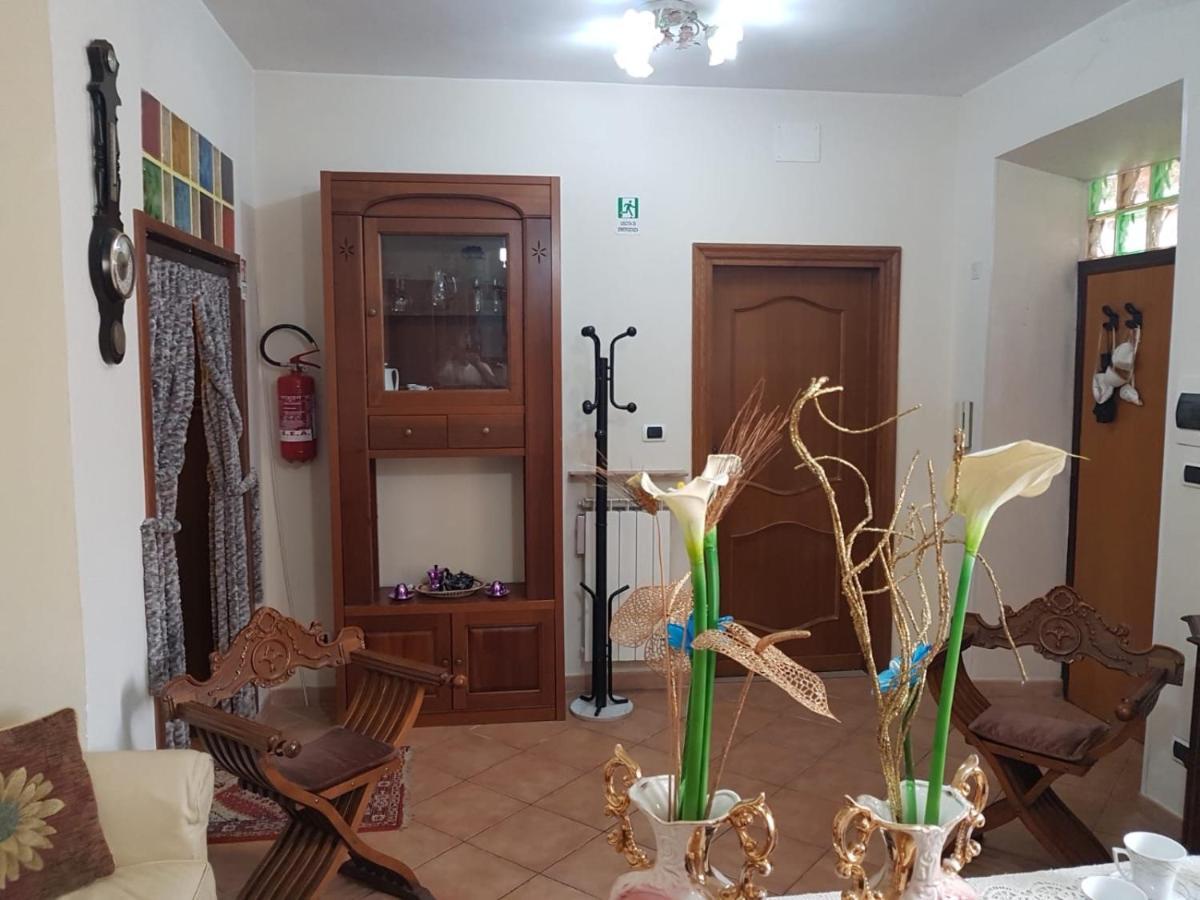 Vecchia Dimora Apartment Марино Екстериор снимка